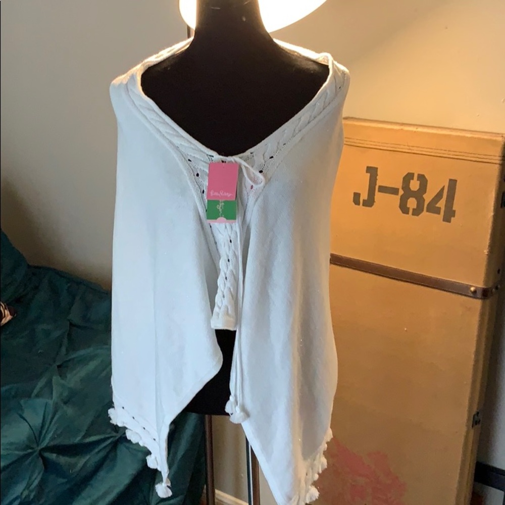 Lilly Pulitzer Sylvan Sweater Wrap NEW OS white